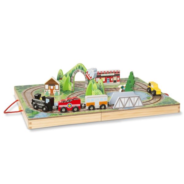 Детски дървен комплект в куфарче Железопътна линия Melissa & Doug 40140 (1)